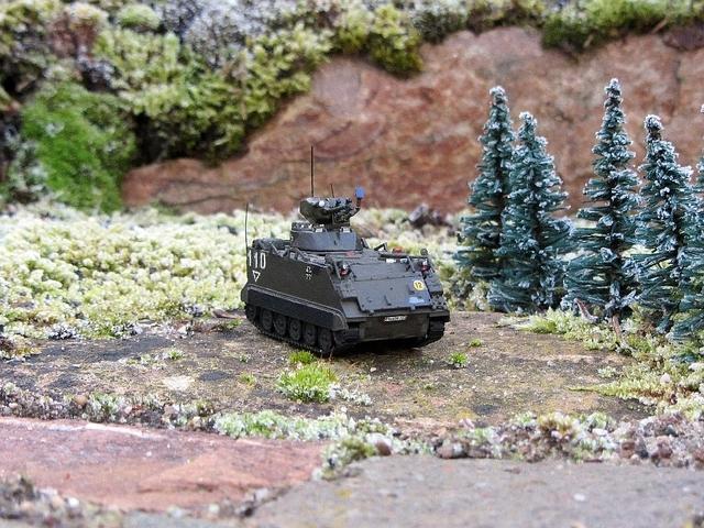 Двигатель m 113